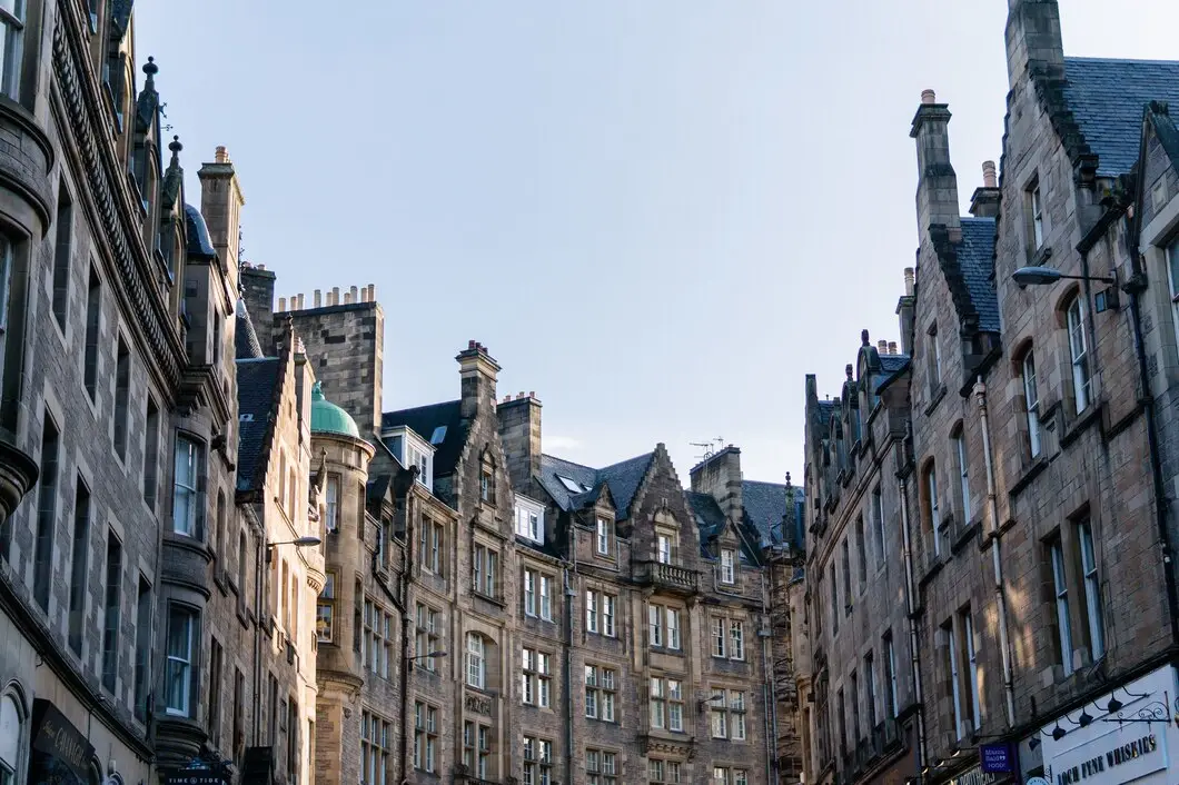 Property Sourcing UK Services for Foreign Investors